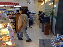 -全家便利店(四平路六店)