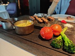 -弦月窗LUNETTE BY AMANDA(复兴路店)