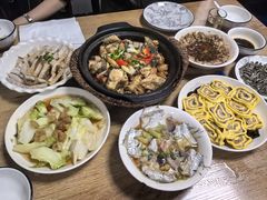 -玲燕蒸菜馆(江东路店)