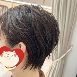-侨治发型