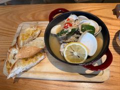 -Common Table · Brunch & Coffee