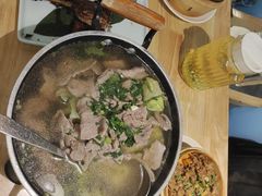 -全牛匠·乐山跷脚牛肉(新中关店)