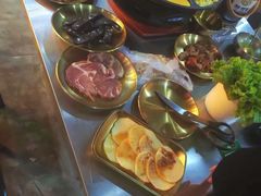 -胡悦里韩式烤肉(芝罘万达广场店)