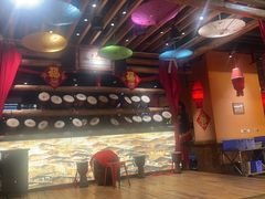 -老滇山寨•云南特色菜•地方菜•民族风情歌舞表演(金碧店)