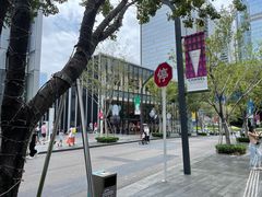 -优衣库(深圳万象天地旗舰店)