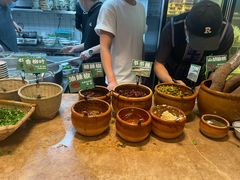 -云阿蛮云南生烫牛肉米线(奉贤路店)