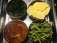 -周幺妹重庆老火锅(银泰城总店)