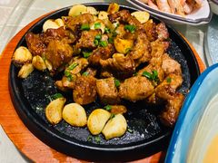 -海派美食·家宴海鲜青岛菜·石锅鲽鱼头(东方城店)
