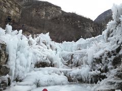 -大平台龙居瀑布旅游区