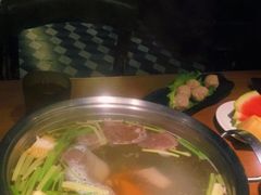 -宝龙城(杭州滨江店)