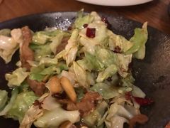 -爱啤精酿·民谣酒馆(滨江店)