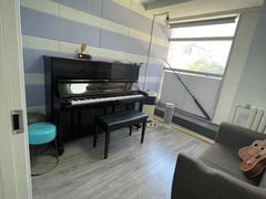 -梅纳·钢琴声乐架子鼓Mena Music(双井店)