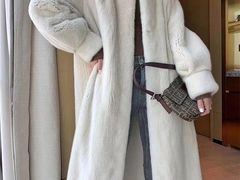 -肃宁华斯国际裘皮城