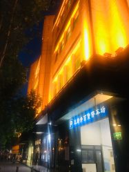 -时尚殿堂hair salon