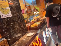-黑金·寻焰自助百汇·烤肉·火锅(中街店)