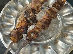 -烤肉小伙烤肉店