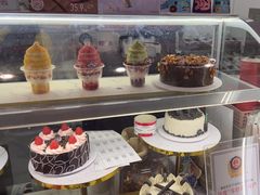 -DQ·蛋糕·冰淇淋(五棵松万达店)