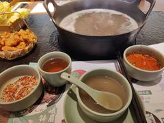 草本鸳鸯锅-盡膳口福跷脚牛肉火锅(晶耀前滩店)
