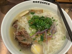 -狮头牌卤味研究所·卤味饭(花城汇南区店)