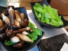 -东椰·海南椰子鸡火锅(朝阳门店)