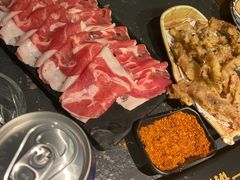 -老牌坊云南鱼豆花火锅(哈西万达店)