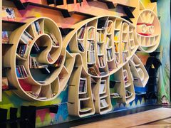 -钟书阁(松江泰晤士小镇店)