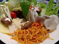 -香佰里鲜货火锅(佳乐金街店)