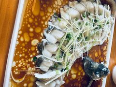 -莲餐厅·湖北菜·潜江小龙虾店(愚园路店)