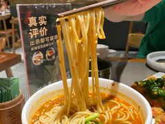 小锅米线-云海肴·汽锅鸡·云南菜(高德置地店)
