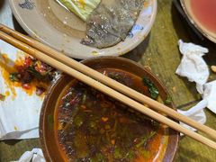 -黄潇洒老火锅(九眼桥宏济巷店)