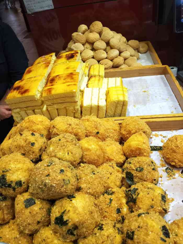 鹰谈酥江西桃酥王(步行街店)-"十几二十年的老店了从读书时期它就在这