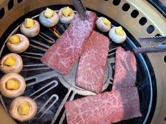 -炼火烤肉店