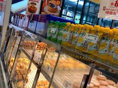 面包甜点陈列柜-味多美蛋糕(马家堡永辉店)