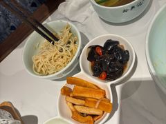 -裕兴记•蟹黄面馆(人民广场店)