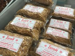 -瓦洛洛传统市场