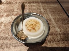 豆花布丁-耶里夏丽·丝路新疆菜·清真食品(徐家汇臻选店)