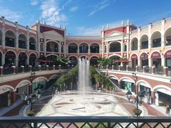 -佛罗伦萨小镇广佛名品奥特莱斯(疏港路店)