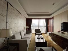 -嘉兴华美达酒店(秦逸路店)