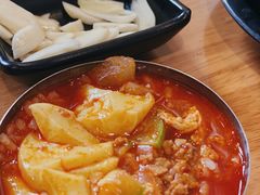 -肉甲韩国木炭烤肉(新壹街1店)