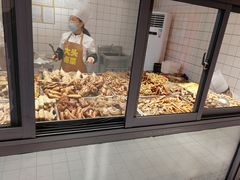 面包甜点陈列柜-大头卤菜(双岗店)