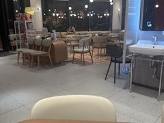 -必胜客(湘隆店)