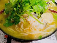 -肥汁米蘭香港米线(宁波路总店)
