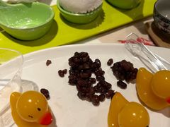 卡通小黄鸭-虾饺妹·酒家(金碧店)