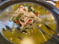 -旺角小渔村·海肠捞饭开创者(环山路店)