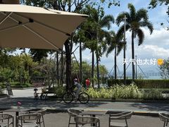 -ommo cafe(半岛城邦店)