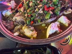 -令狐冲·炭烤活鱼(宝龙店)