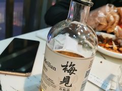 -凤凰路何眼镜香辣蟹(花果园店)