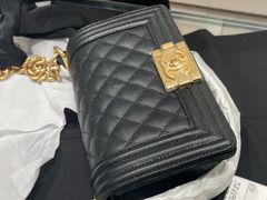 -CHANEL(恒隆广场店)