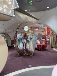 -奈尔宝·国风主题儿童乐园·亲子餐厅(豫园商城店)