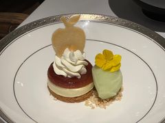 焦糖苹果酥配青苹果冰沙-金海华·Winsun玲珑国际·赫本时光(园区金鸡湖店)
